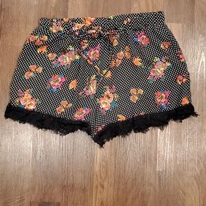 Black polka dot floral flowy chiffon short